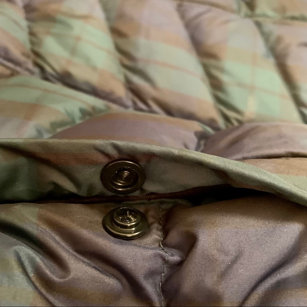Lands’ End puffy plaid vest - Picture 4 of 7